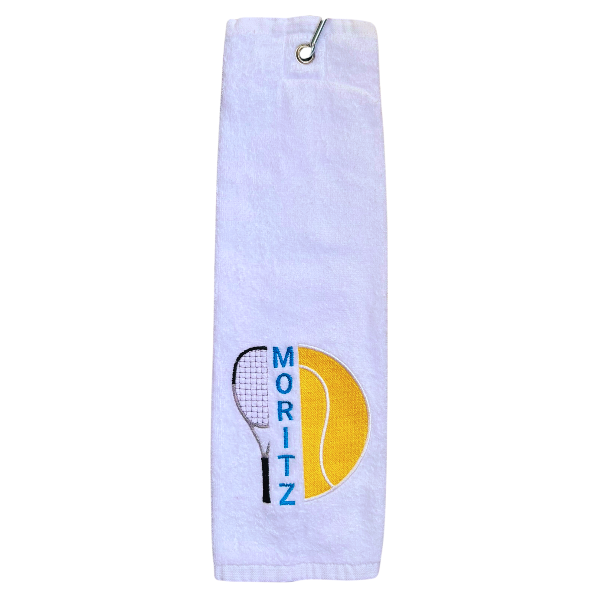 Tennishandtuch mit Split-Motiv: Weißes Handtuch mit gelbem Tennisball, schwarzem Schläger und Namen Moritz