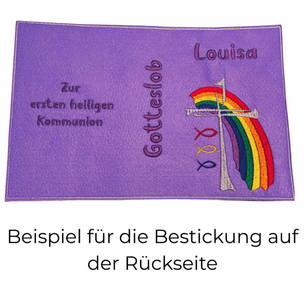 Gotteslobhülle aus Filz mit personalisierter Bestickung auf der Rückseite zur Erstkommunion.